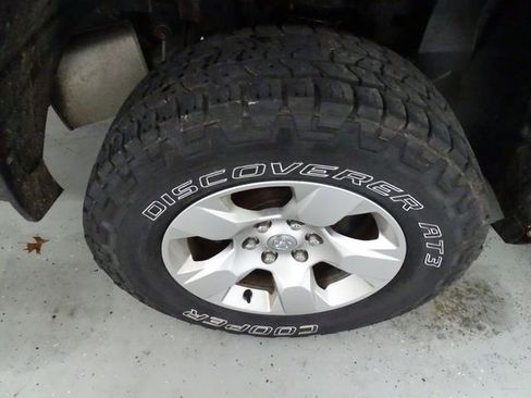 Used 2019 RAM 1500 Big Horn image 26