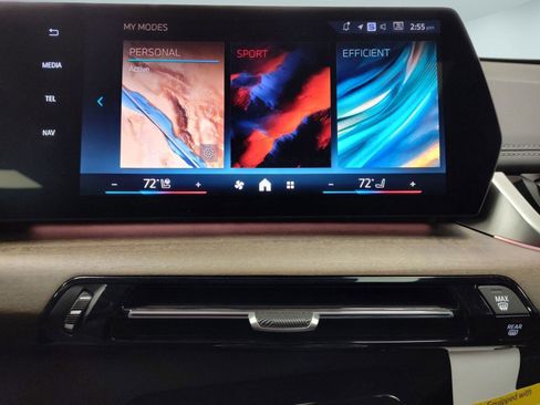 Used 2025 BMW X1 xDrive28i w/ Convenience Package image 23