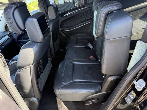 Used 2016 Mercedes-Benz GL 550 4MATIC image 20