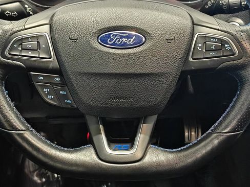 Used 2017 Ford Focus RS image 5