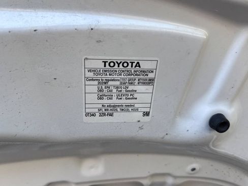 Used 2021 Toyota Corolla LE FWD image 36