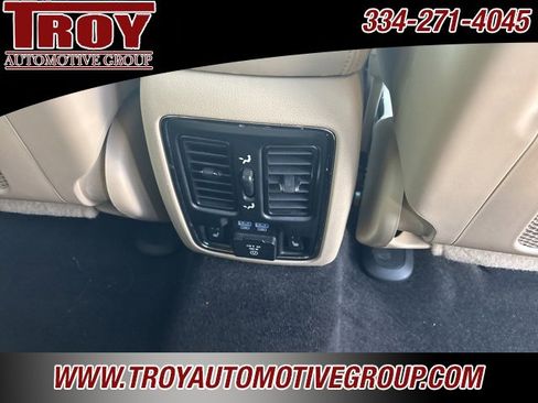 Used 2015 Jeep Grand Cherokee Limited image 19
