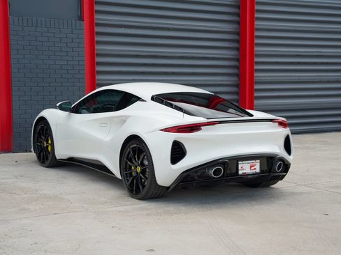 Used 2025 Lotus Emira RWD image 18