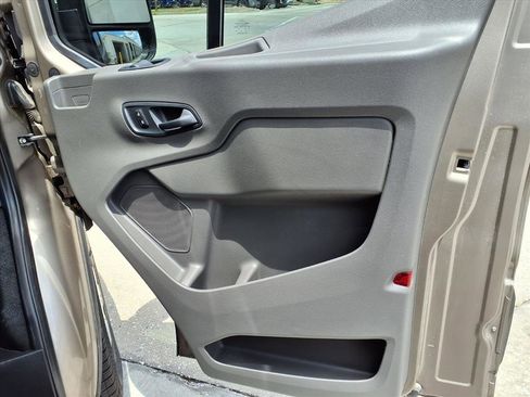 Used 2020 Ford Transit 350 XLT RWD image 11