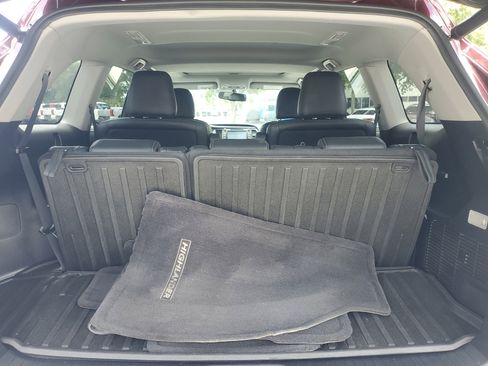 Used 2016 Toyota Highlander Limited AWD/4WD image 9