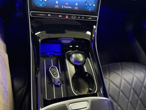 Used 2021 Mercedes-Benz S 580 4MATIC Sedan w/ AMG Line image 28