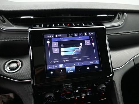 New 2026 Jeep Grand Cherokee L 4WD image 19