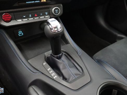 Used 2025 Ford Mustang Dark Horse image 19