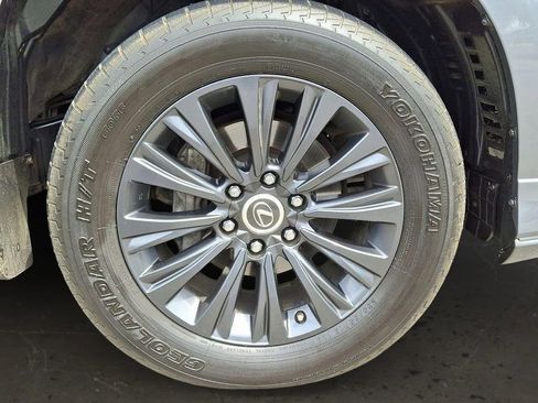 Used 2023 Lexus GX 460 Luxury image 8