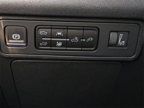 New 2025 GMC Hummer EV 2X image 36