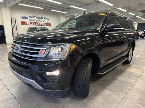 Used 2021 Ford Expedition XLT image 14