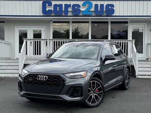 Used 2021 Audi SQ5 Prestige w/ Prestige Package AWD/4WD image 2