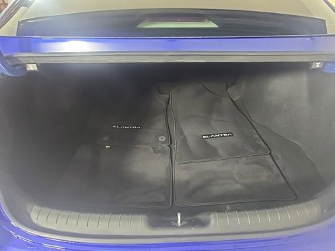 Used 2024 Hyundai Elantra SEL image 32