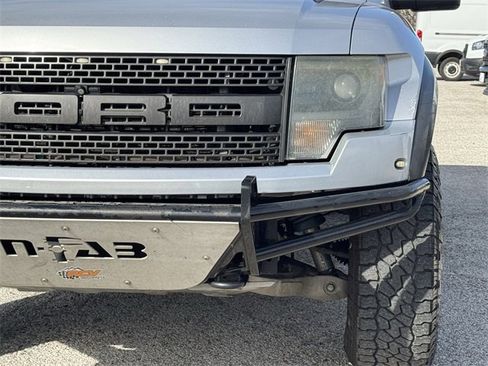 Used 2014 Ford F150 Raptor w/ Equipment Group 801A Luxury image 9