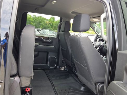 Used 2023 Chevrolet Silverado 1500 LT AWD/4WD image 14