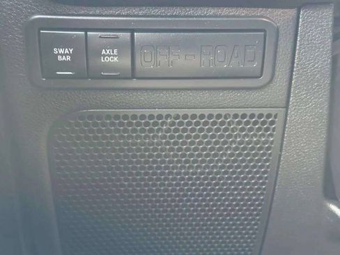 Used 2015 Jeep Wrangler Unlimited Rubicon w/ Dual Top Group AWD/4WD image 46