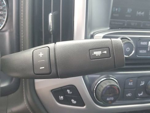 Used 2018 GMC Sierra 1500 SLT AWD/4WD image 31