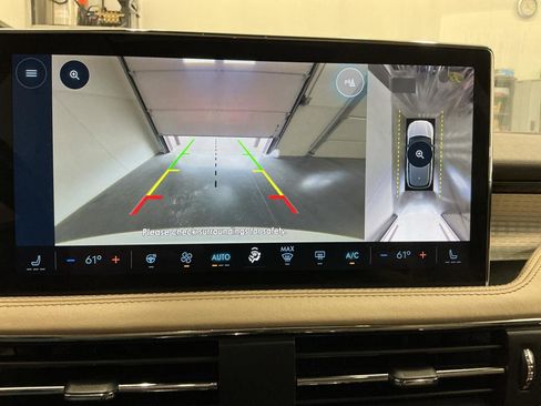 Used 2023 Lincoln Corsair AWD w/ Equipment Group 101A image 21