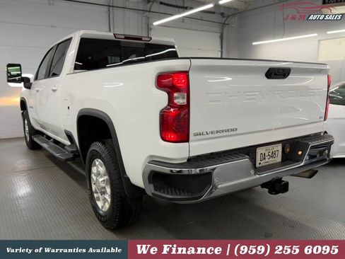 Used 2023 Chevrolet Silverado 2500 LT w/ Convenience Package AWD/4WD image 10