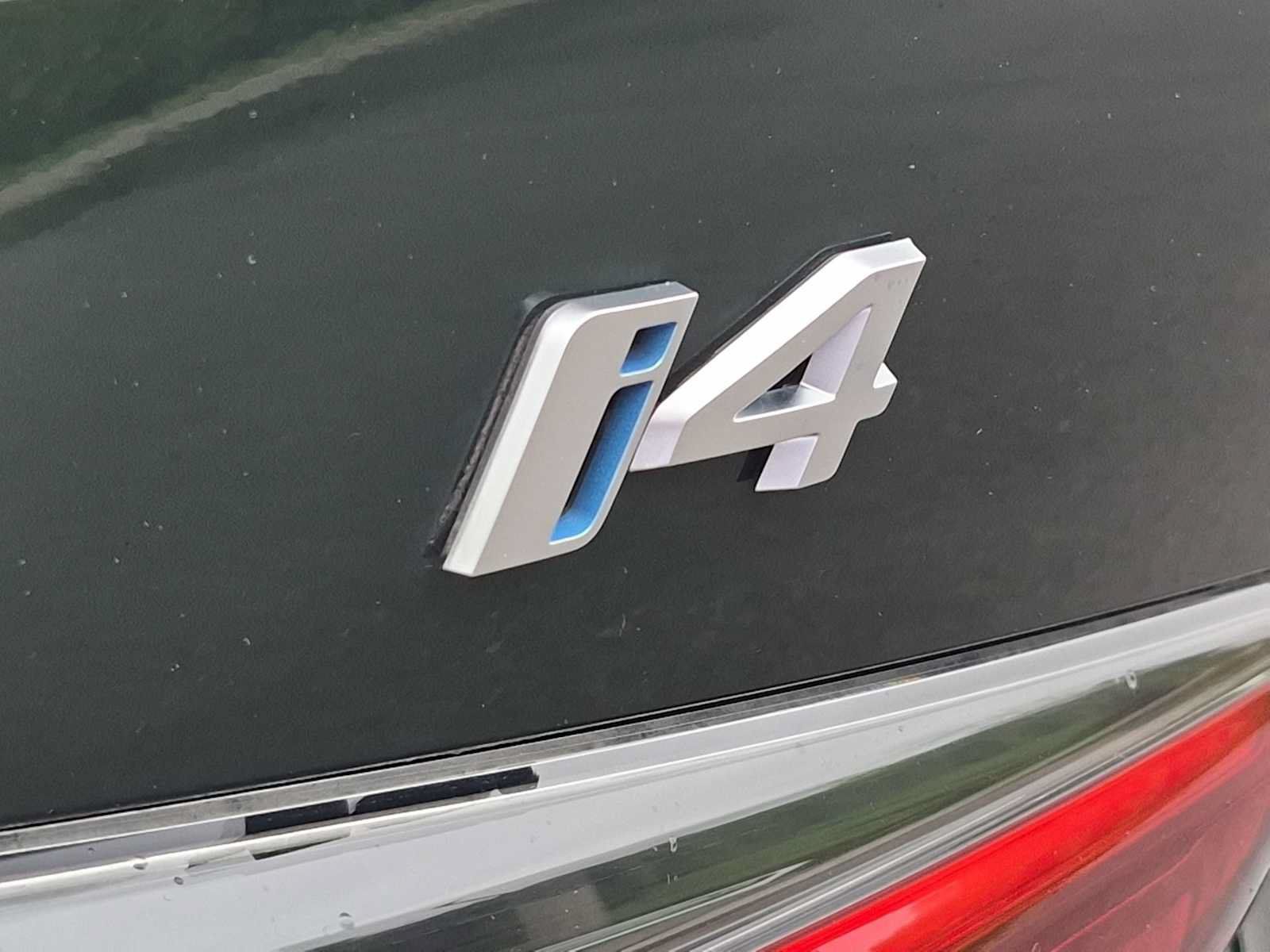Used 2023 BMW i4 eDrive35 w/ Premium Package RWD image 12