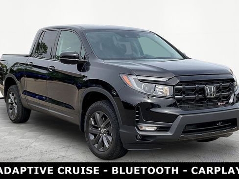 Used 2024 Honda Ridgeline Sport image 3