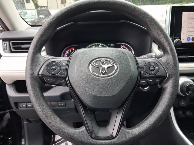 Used 2023 Toyota RAV4 XLE w/ Convenience Package FWD image 14