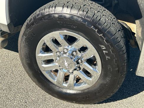 Used 2019 Chevrolet Silverado 2500 LTZ w/ Duramax Plus Package image 26