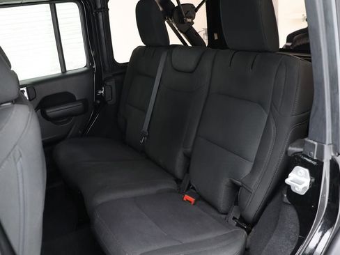 Used 2023 Jeep Wrangler Sport S image 13