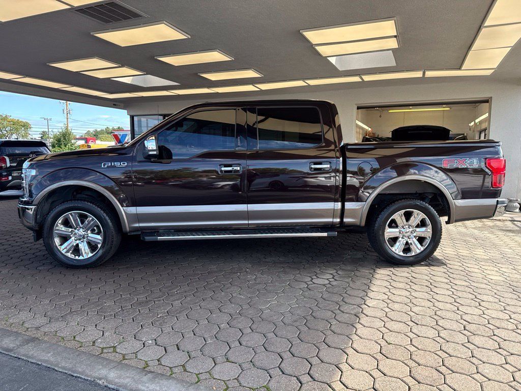 Used 2019 Ford F150 Lariat w/ Equipment Group 502A Luxury AWD/4WD image 9