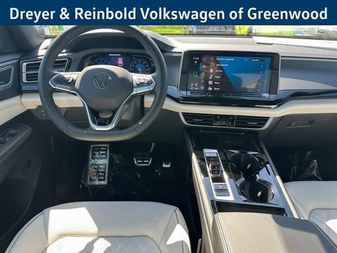 New 2026 Volkswagen Atlas Cross Sport SEL Premium R-Line AWD/4WD image 12