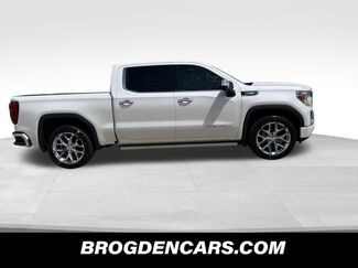 Used 2021 GMC Sierra 1500 Denali w/ Denali Ultimate Package AWD/4WD video 2