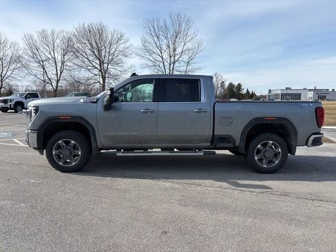 Used 2025 GMC Sierra 2500 SLE w/ SLE Value Package; image 2