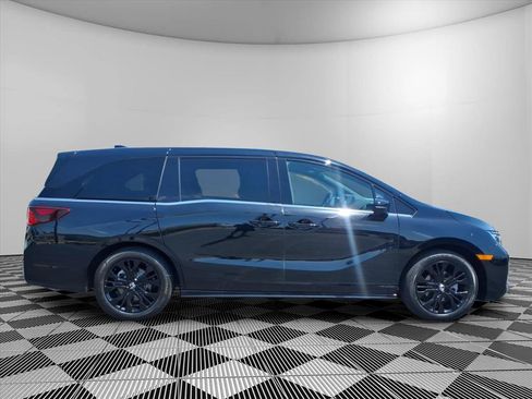 Used 2025 Honda Odyssey Sport-L image 30
