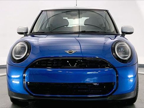 Certified 2025 MINI Cooper 2-Door Hardtop image 2