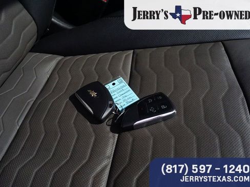 Used 2024 Chevrolet Silverado 1500 ZR2 w/ Technology Package AWD/4WD image 26