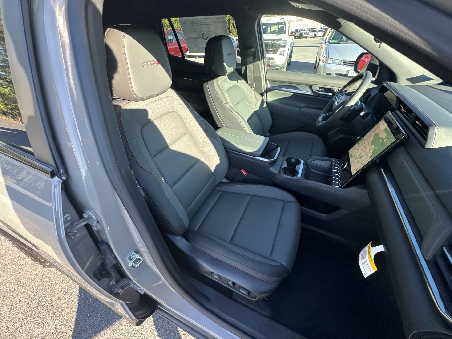 New 2027 GMC Terrain AT4 w/ Convenience Package III AWD/4WD image 25