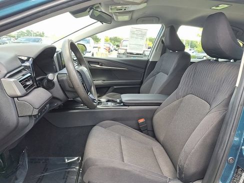 Used 2025 Toyota Camry LE FWD image 13