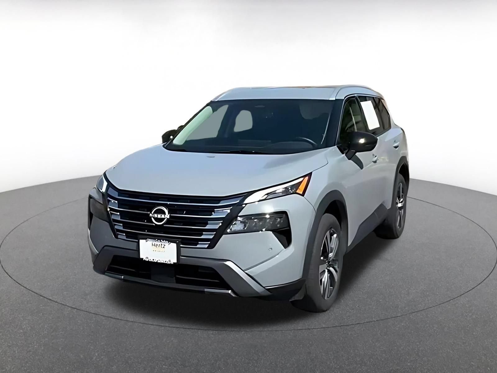 Used 2026 Nissan Rogue SL FWD image 6