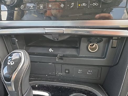 Certified 2023 INFINITI QX80 Premium Select w/ All-Season Package RWD image 18
