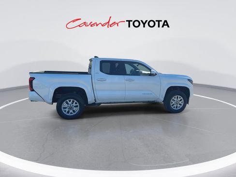Certified 2024 Toyota Tacoma SR5 image 9