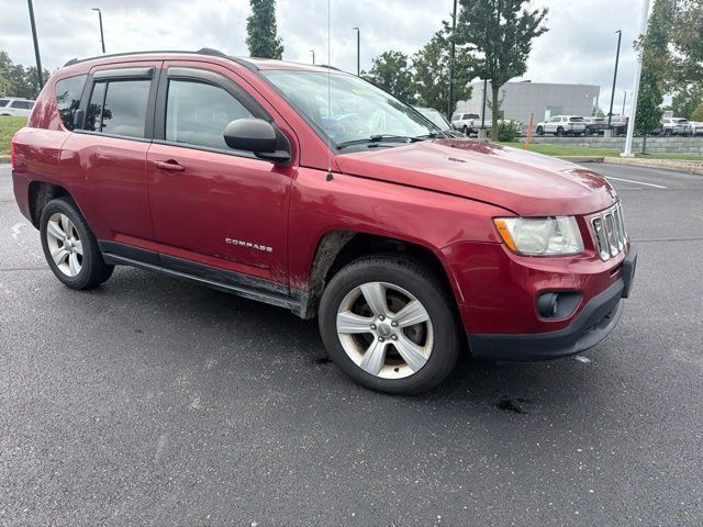 Used 2013 Jeep Compass Sport FWD image 7