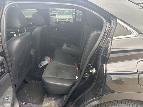 Used 2023 Mitsubishi Eclipse Cross SE image 9