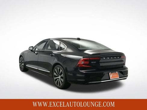 Used 2023 Volvo S90 B6 Plus image 4