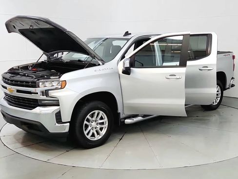 Used 2020 Chevrolet Silverado 1500 LT w/ All-Star Edition image 11