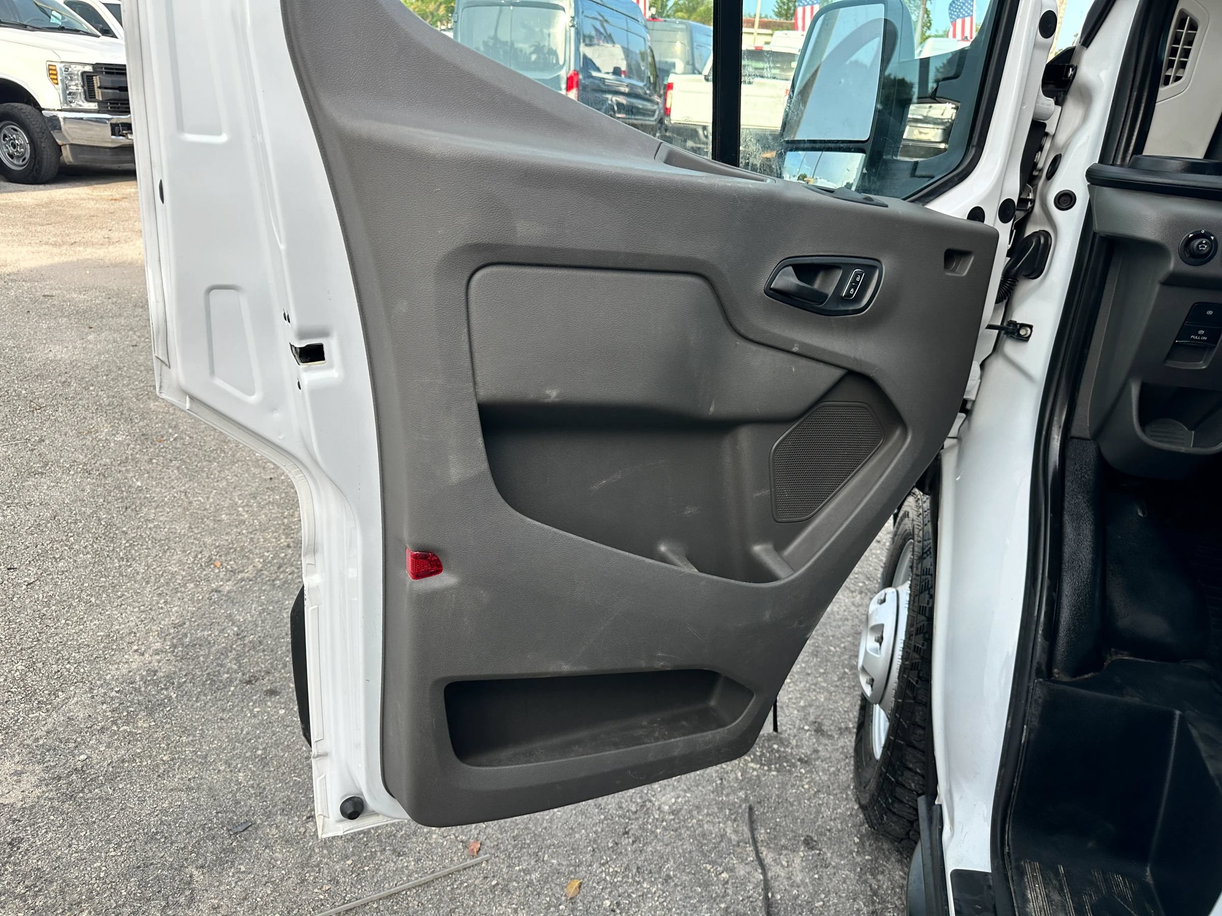 Used 2022 Ford Transit 350 Medium Roof w/ Upfitter Package RWD image 10