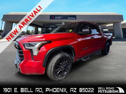 Used 2022 Toyota Tundra SR5 AWD/4WD image 1