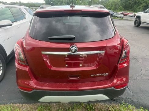 Used 2021 Buick Encore Preferred AWD/4WD image 6