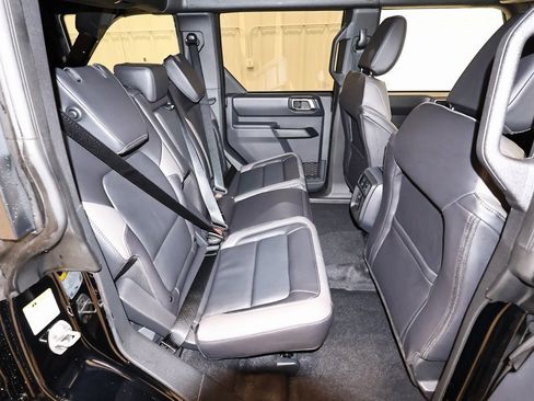 New 2025 Ford Bronco Outer Banks image 13