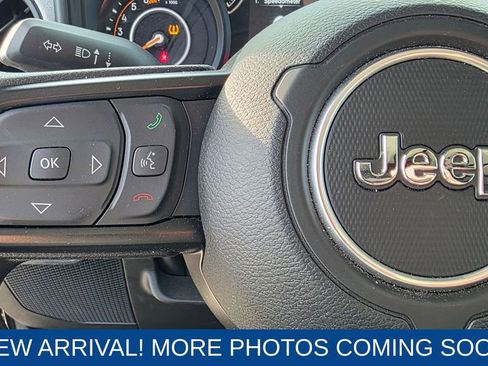 Used 2025 Jeep Wrangler Sport image 16