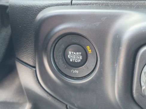 Used 2020 Jeep Wrangler Unlimited Sport AWD/4WD image 41